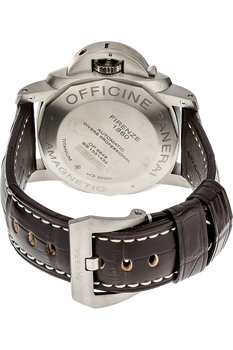 Luminor Submersible 1950 Amagnetic 3 Days Titanium Automatic