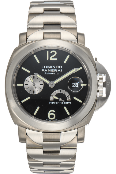 Luminor Power Reserve Titanium Automatic