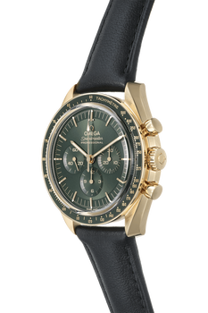 Speedmaster Moonwatch Professional Yellow Gold Manual