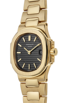 Nautilus Reference 4700 Yellow Gold Quartz