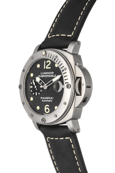 Luminor Submersible Titanium Automatic