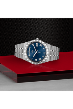 TUDOR Royal
