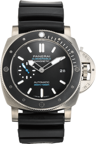 Luminor Submersible Amagnetic Titanium Automatic