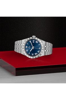 TUDOR Royal