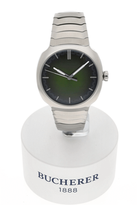 Streamliner Centre Seconds Stainless Steel Automatic