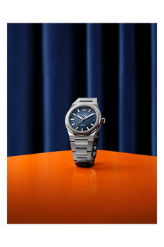 Laureato 38mm Midnight Blue