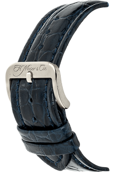 Venturer Small Seconds XL White Gold Manual