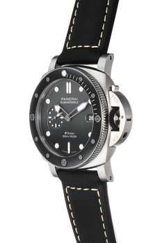 Submersible QuarantaQuattro Grigio Roccia Stainless Steel Automatic