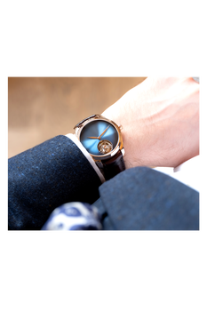 Endeavour Tourbillon