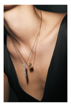 Rock Diamonds Neck Pendant