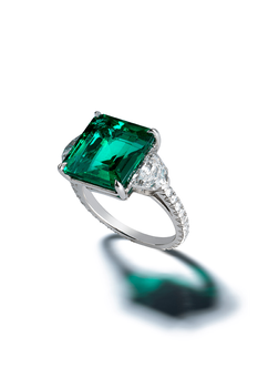 Emerlad Cut Emerald Ring