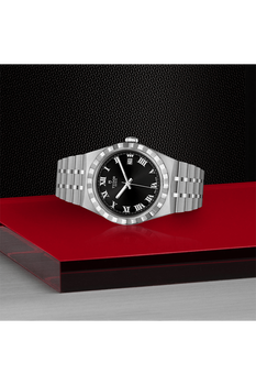 TUDOR Royal