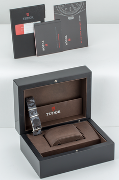 Heritage Black Bay Stainless Steel Automatic