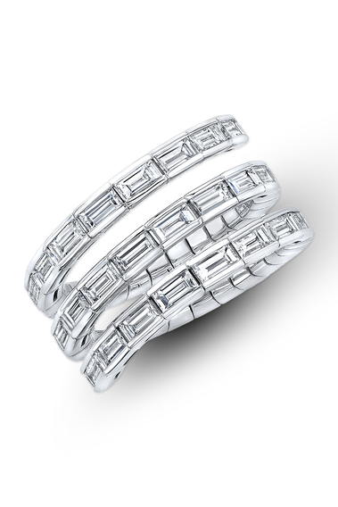 Coil Ring in White Gold