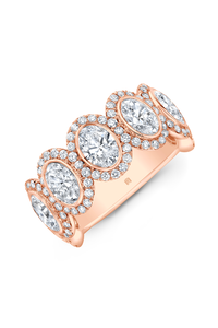 Oval Cut Diamond Halo Band in Pink Gold