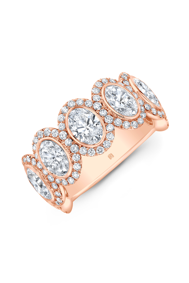 Oval Cut Diamond Halo Band in Pink Gold