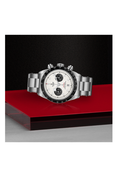 Black Bay Chrono