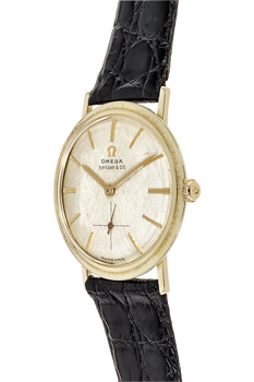 Round Tiffany &amp; Co. Circa 1950s Yellow Gold Manual