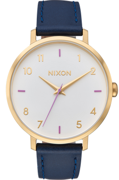 Nixon arrow leather deals