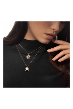 Lucky Move Pav&eacute; Pendant in Yellow Gold