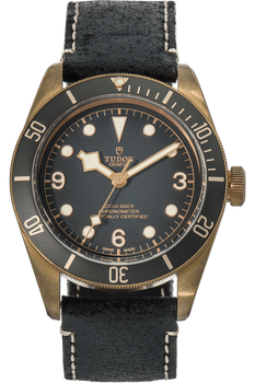 Heritage Black Bay Bronze Automatic
