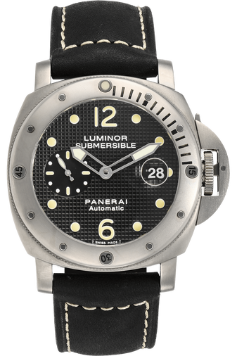 Luminor Submersible Titanium Automatic