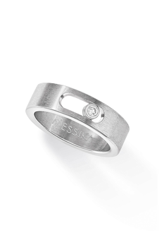 Move Titanium Natural Ring