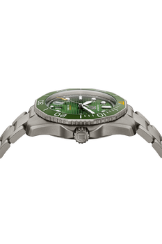 Aquaracer Calibre 5 Automatic