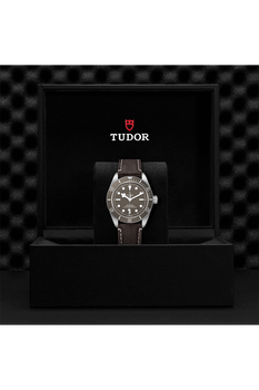 TUDOR Black Bay Fifty-Eight 925 #M79010SG-0001 [Official TUDOR Black Bay Fifty-Eight 925 #M79010SG-0001 [Official