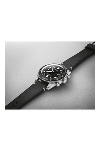 Divers Sixty-Five Chronograph