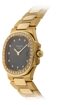 Nautilus Reference 4700 Yellow Gold Quartz