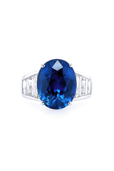 Oval Blue Sapphire Ring
