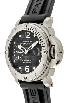 Luminor Submersible Titanium Automatic