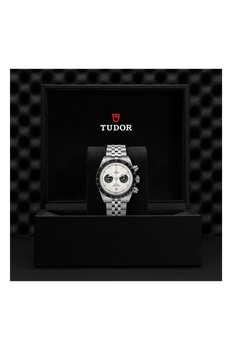 Black Bay Chrono