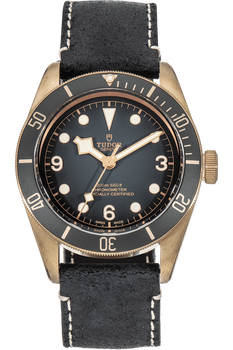 Heritage Black Bay Bronze Automatic