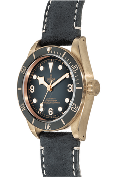Heritage Black Bay Bronze Automatic