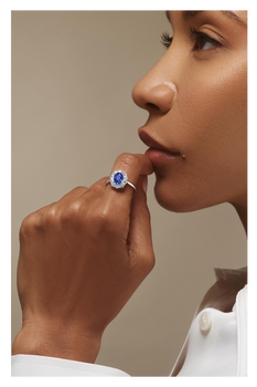 B-Classics Sapphire Ring