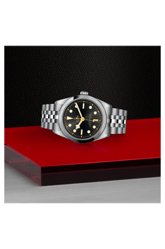 Black Bay 36