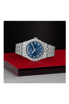 TUDOR Royal