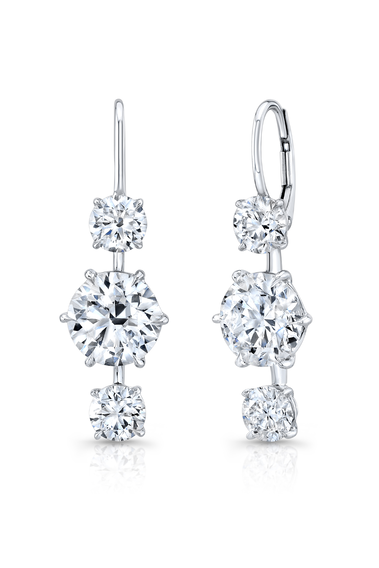 Brilliant Cut DIamond Drop Earrings in White Gold