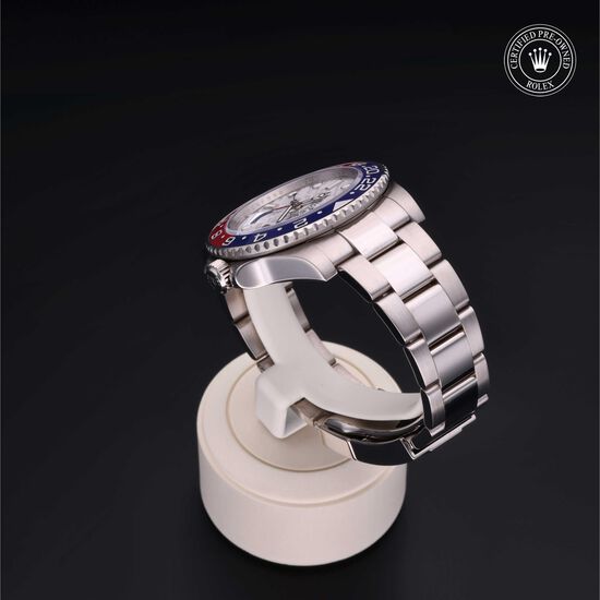 GMT-Master II