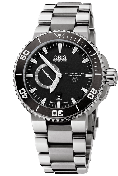 Aquis Titan Small Second, Date