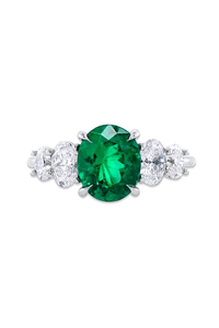Oval Emerald Ring