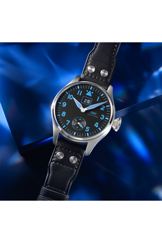 Big Pilot&#39;s Big Date Bucherer BLUE