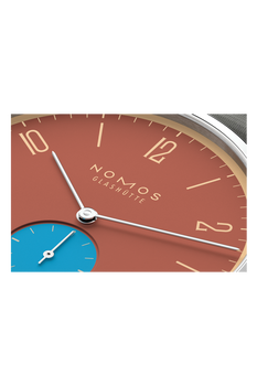 Tangente 38 Date Ziegelblau
