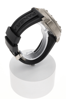 Luminor Submersible Titanium Automatic