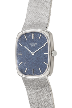 Cushion Reference 3666 Circa 1970 White Gold Manual