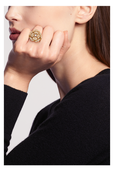 BOUTON DE CAM&Eacute;LIA RING