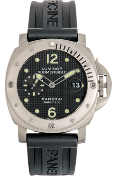 Luminor Submersible Titanium Automatic