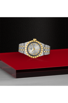 Tudor Royal